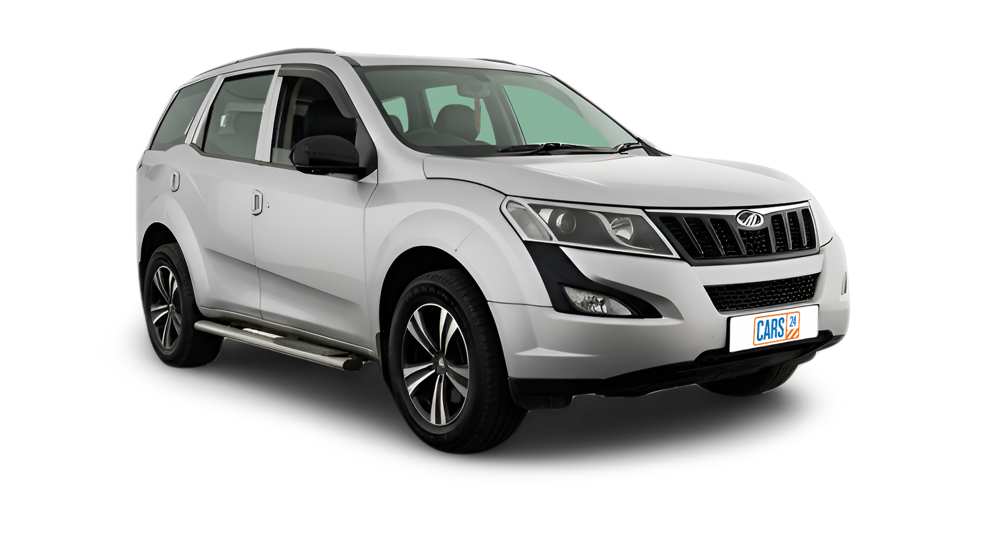 Mahindra XUV500-img